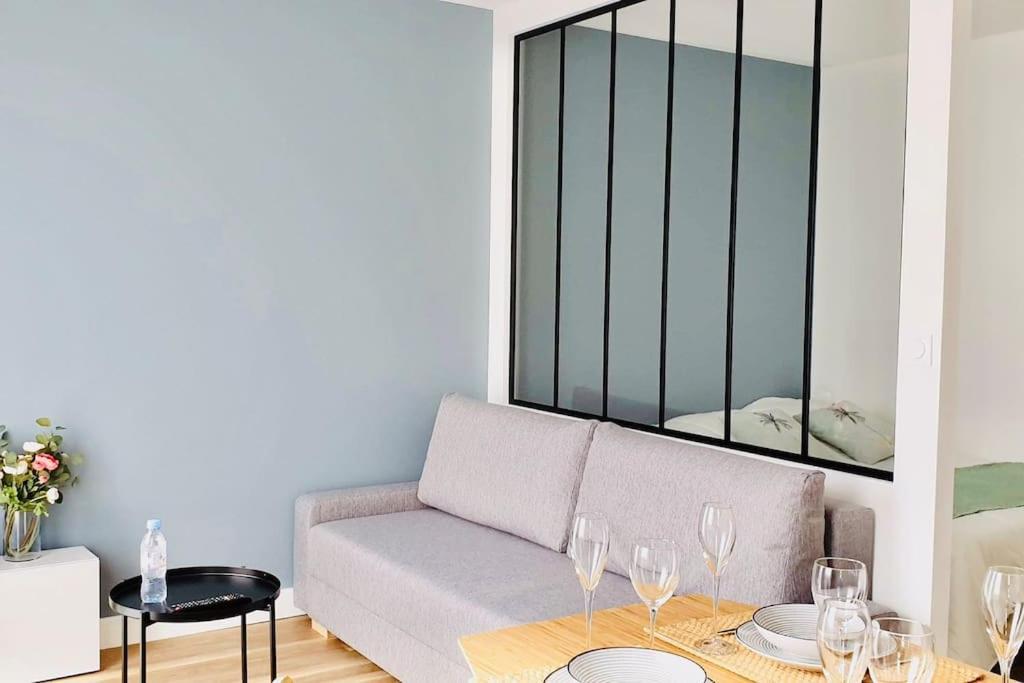 Splendide Appartement De 32M2 Au Centre De Vannes Exterior photo